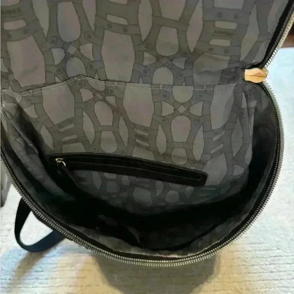 Aimee Kestenberg woman’s nylon quilted backpack purse - Picture 5 of 10